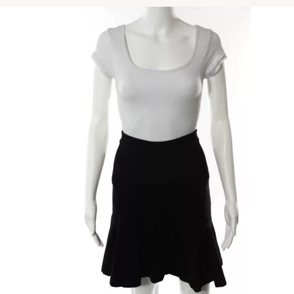 DIANE VON FURSTENBERG BLACK STRIPED TRUMPET SKIRT - Picture 7 of 7